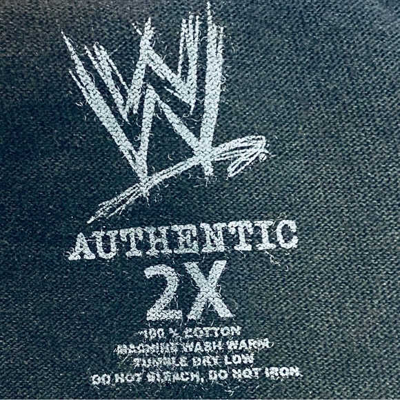 Finally the Rock has Come back to Miami Wrestlemania XXVIII 4.1.12 Size XXL - Picture 6 of 6